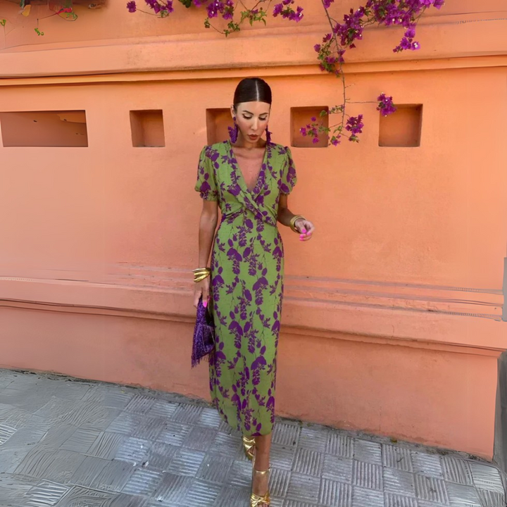 Vestido Midi Floral Elegante